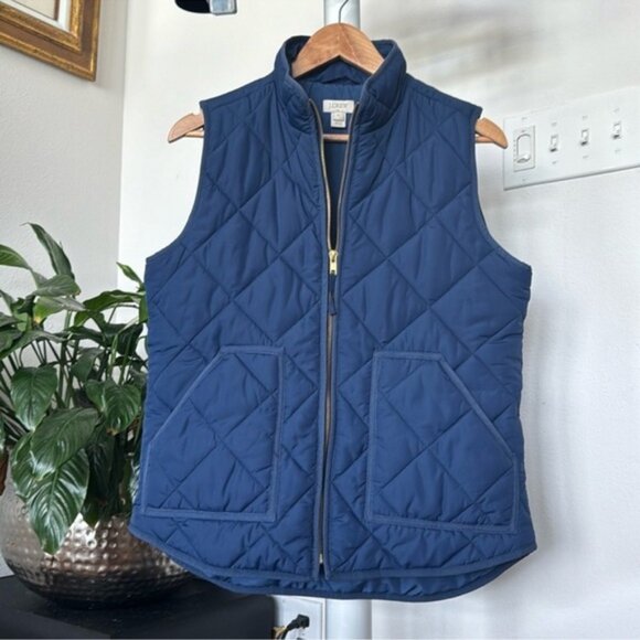 J Crew Quilted Puffer Vest Sz M Full zip Navy Blue - Picture 1 of 9